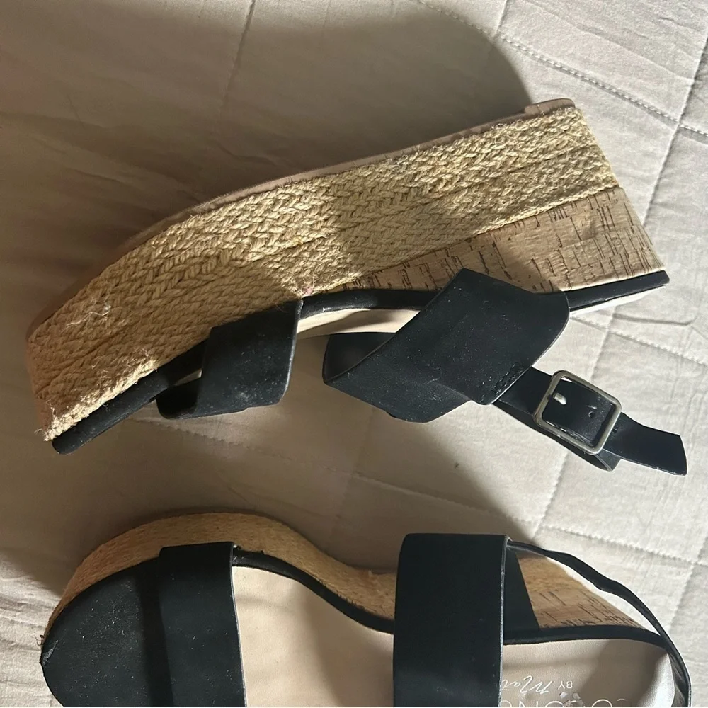 Coconut by Matisse Espadrille Wedge Black Strappy Sandal​​​